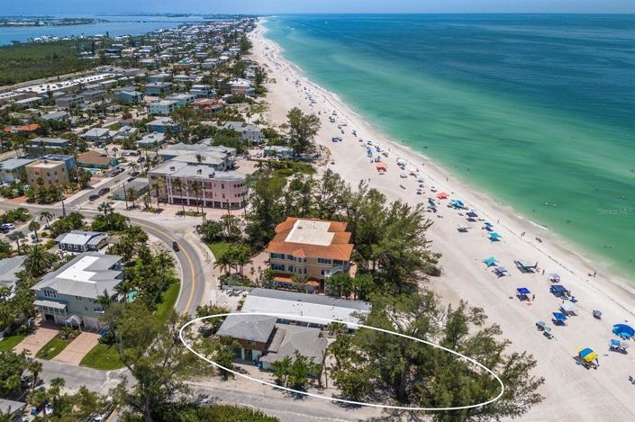 Image No.2-4 Bed Property for sale