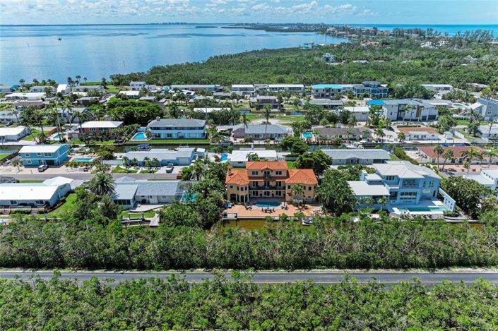 Image No.46-2 Bed Property for sale