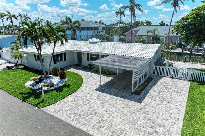 Image No.51-2 Bed Property for sale