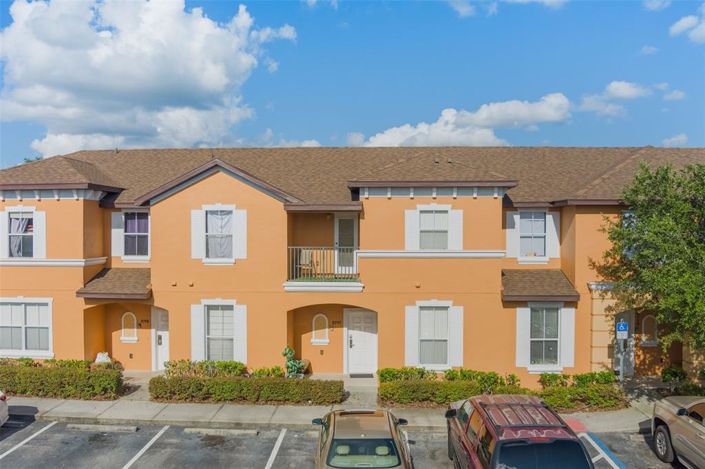 Image No.1-3 Bed Townhouse for sale