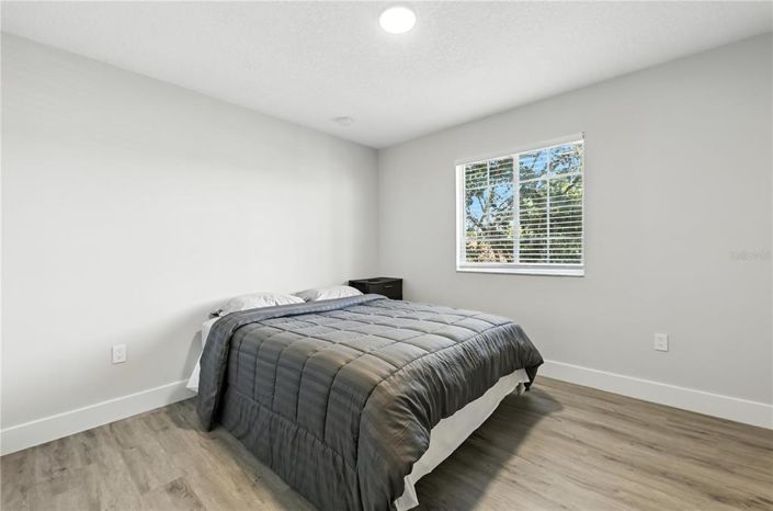 Image No.23-4 Bed Property for sale