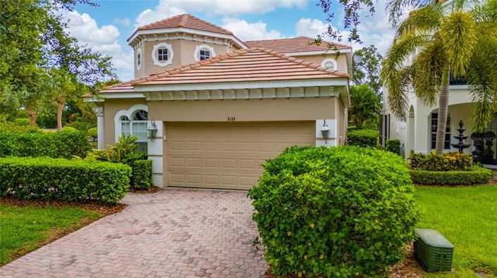 Image No.2-4 Bed Property for sale