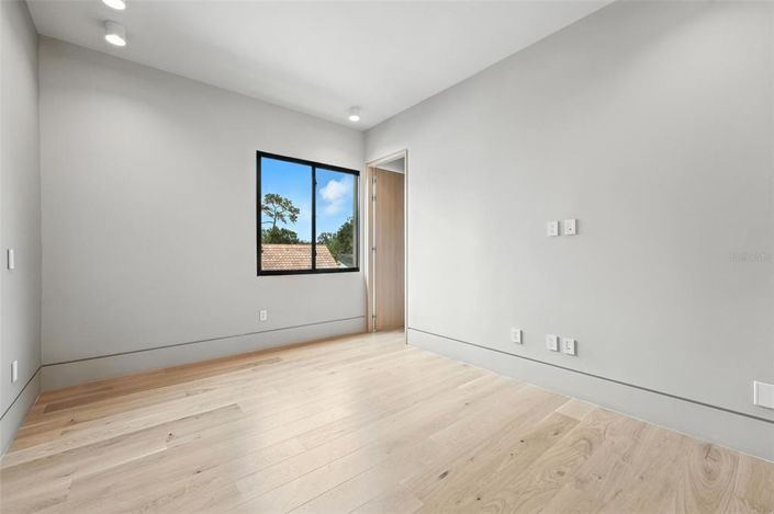 Image No.30-Propriété de 4 chambres à vendre à Winter Park