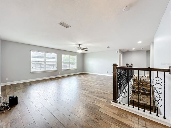 Image No.49-5 Bed Property for sale