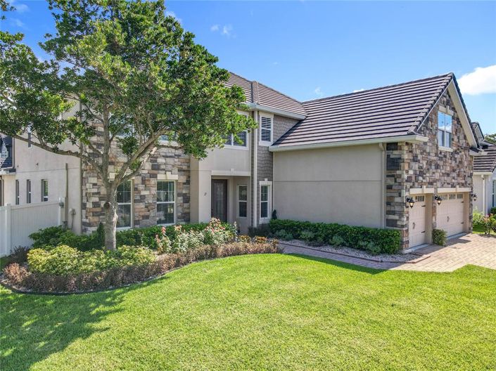 Image No.52-5 Bed Property for sale