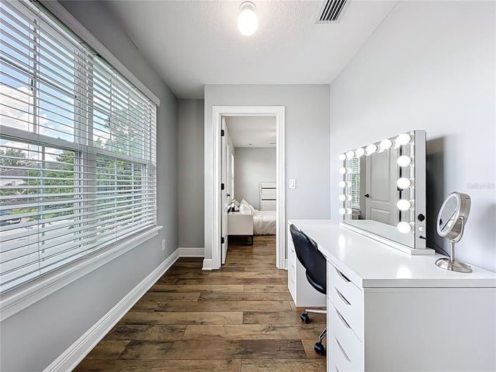 Image No.56-5 Bed Property for sale