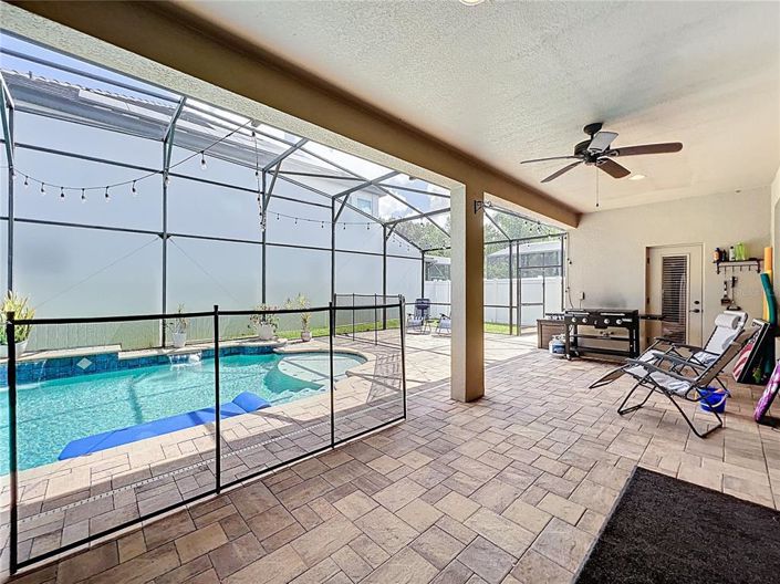 Image No.6-5 Bed Property for sale