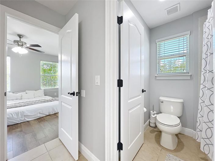 Image No.61-5 Bed Property for sale