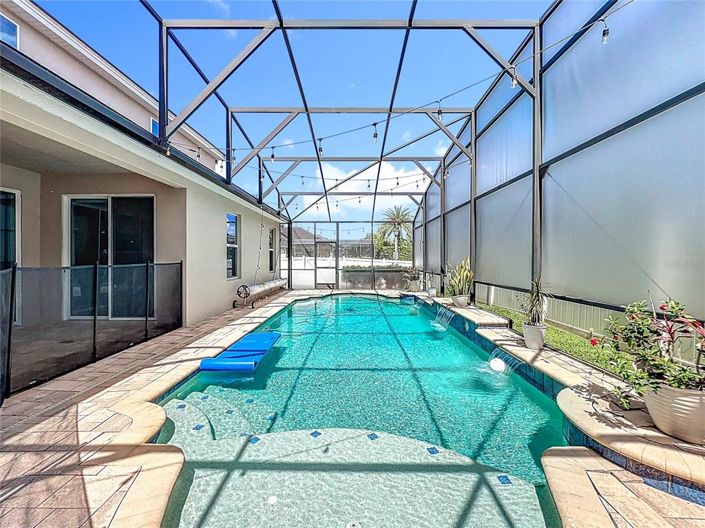 Image No.64-5 Bed Property for sale