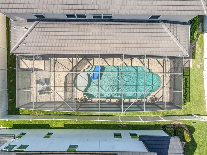 Image No.67-5 Bed Property for sale