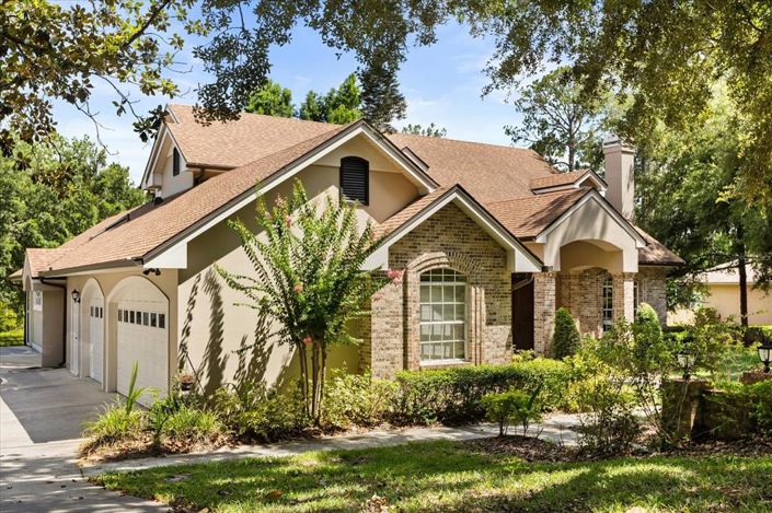 Image No.2-5 Bed Property for sale