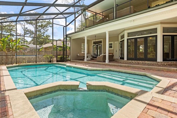 Image No.41-5 Bed Property for sale