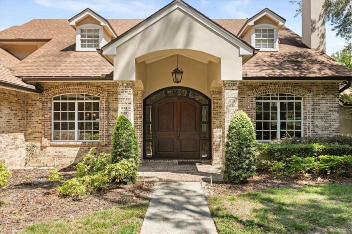 Image No.5-5 Bed Property for sale