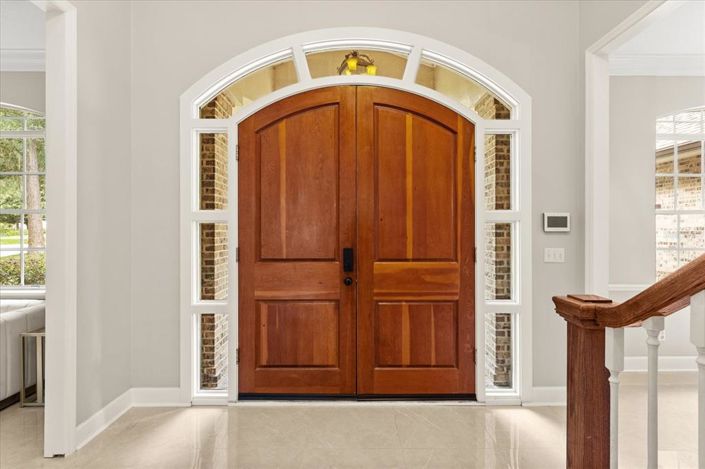 Image No.6-5 Bed Property for sale