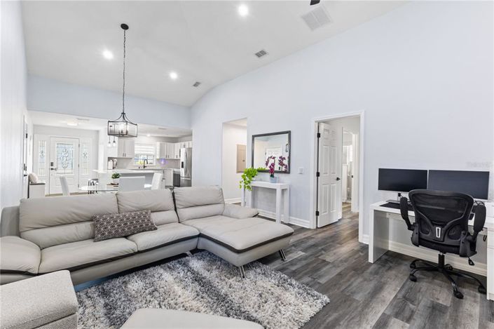 Image No.22-Propriété de 2 chambres à vendre à Clermont