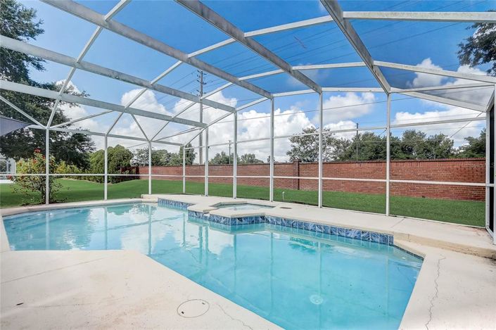 Image No.23-4 Bed Property for sale