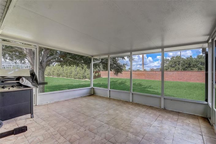 Image No.24-4 Bed Property for sale