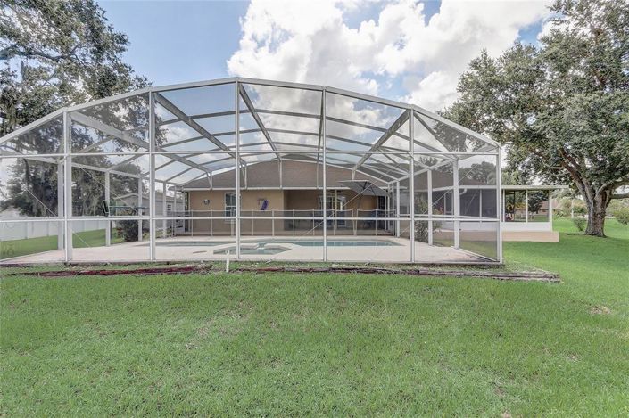 Image No.26-4 Bed Property for sale