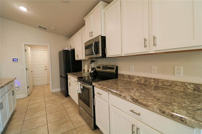 Image No.10-3 Bed Property for sale