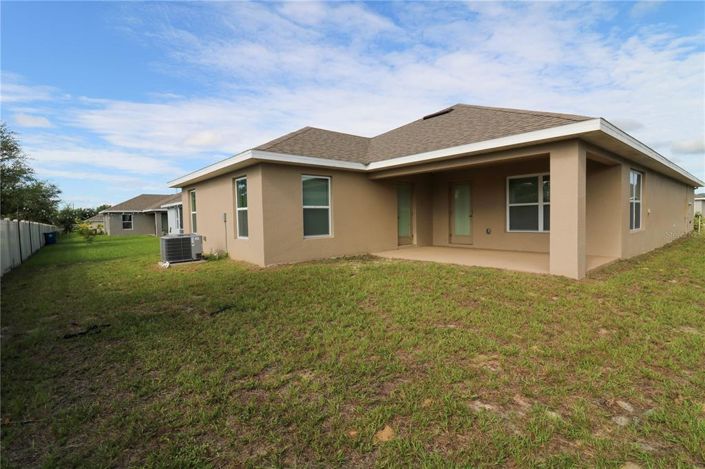 Image No.30-3 Bed Property for sale