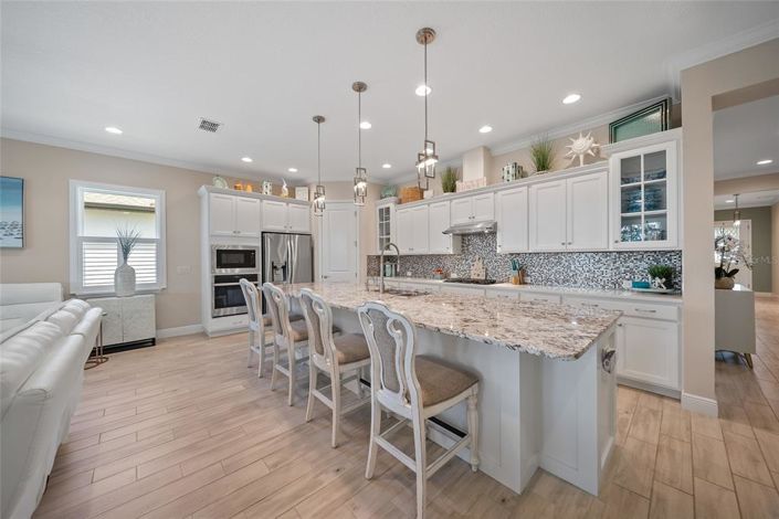 Image No.23-4 Bed Property for sale