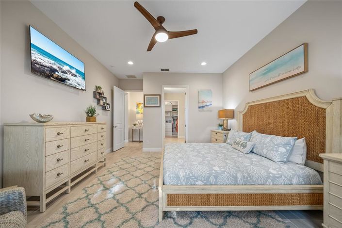 Image No.33-4 Bed Property for sale