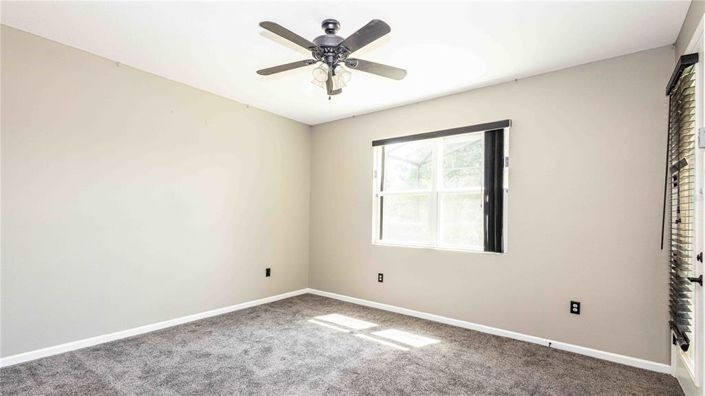 Image No.19-3 Bed Property for sale