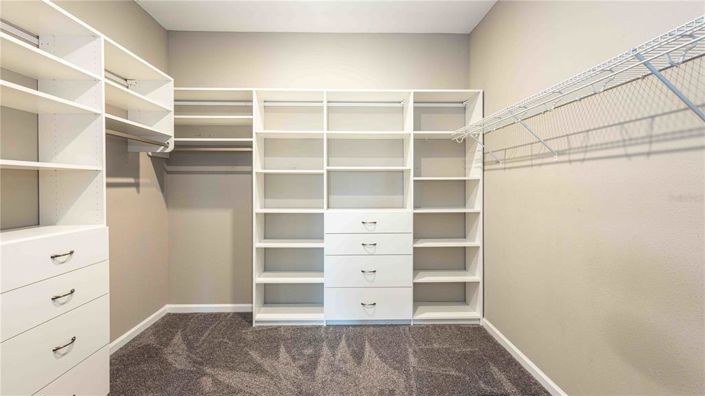 Image No.24-3 Bed Property for sale