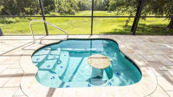 Image No.28-3 Bed Property for sale