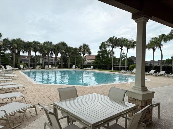 Image No.40-3 Bed Property for sale