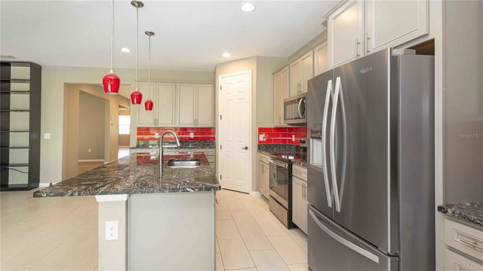 Image No.7-3 Bed Property for sale