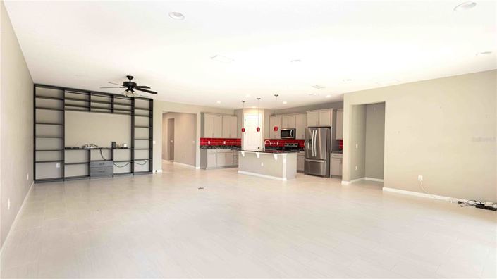 Image No.8-3 Bed Property for sale