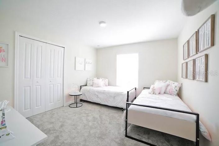 Image No.14-5 Bed Townhouse for sale