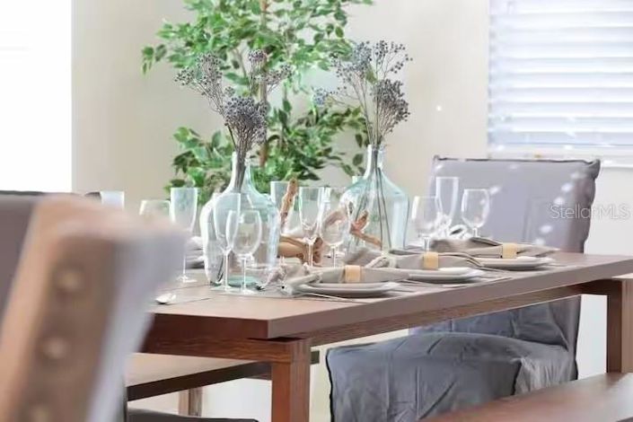 Image No.7-5 Bed Townhouse for sale