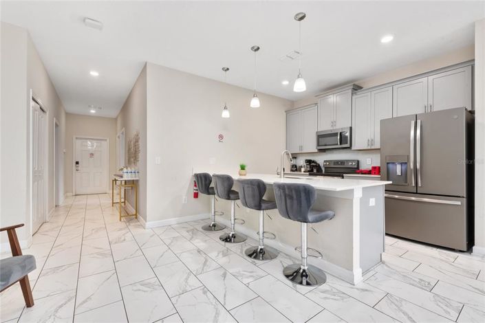 Image No.11-5 Bed Townhouse for sale