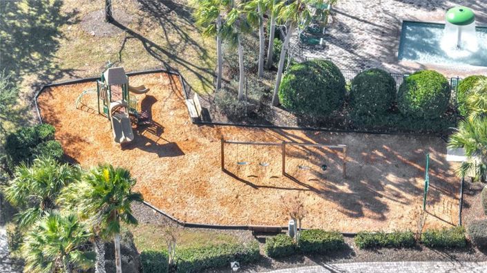 Image No.69-5 Bed Property for sale