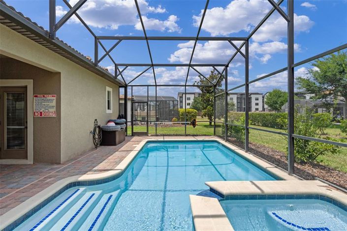 Image No.27-4 Bed Property for sale