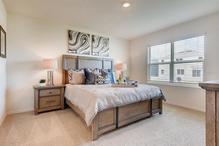 Image No.13-3 Bed Property for sale