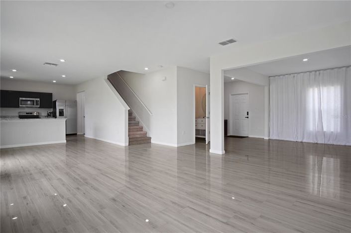 Image No.11-4 Bed Property for sale