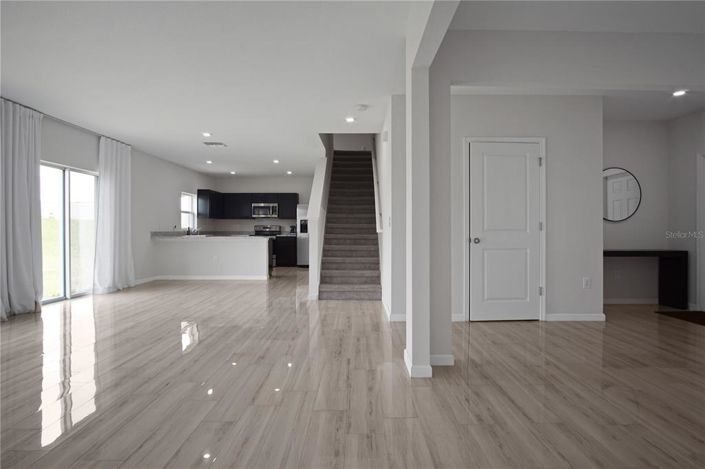 Image No.14-4 Bed Property for sale