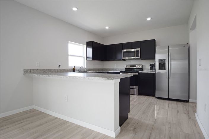 Image No.6-4 Bed Property for sale