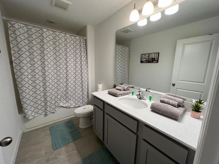 Image No.14-3 Bed Townhouse for sale