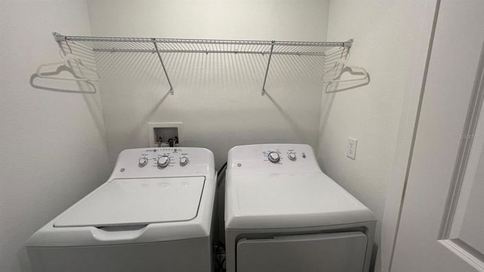 Image No.15-3 Bed Townhouse for sale