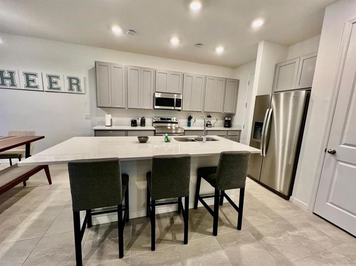 Image No.4-3 Bed Townhouse for sale