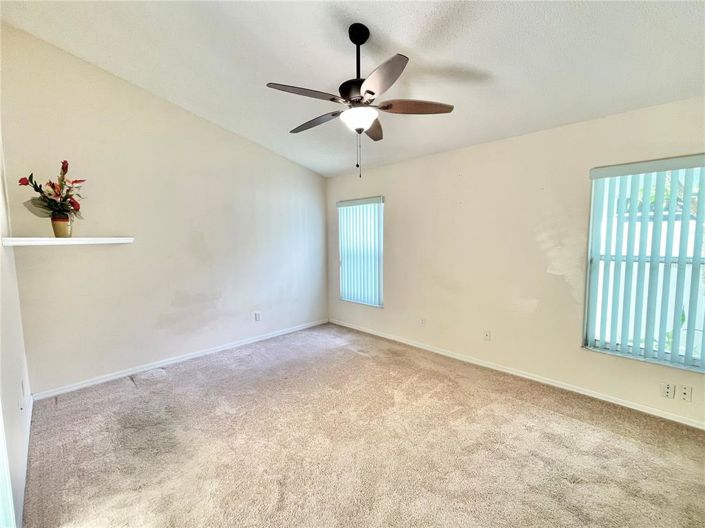 Image No.20-Propriété de 4 chambres à vendre à Kissimmee