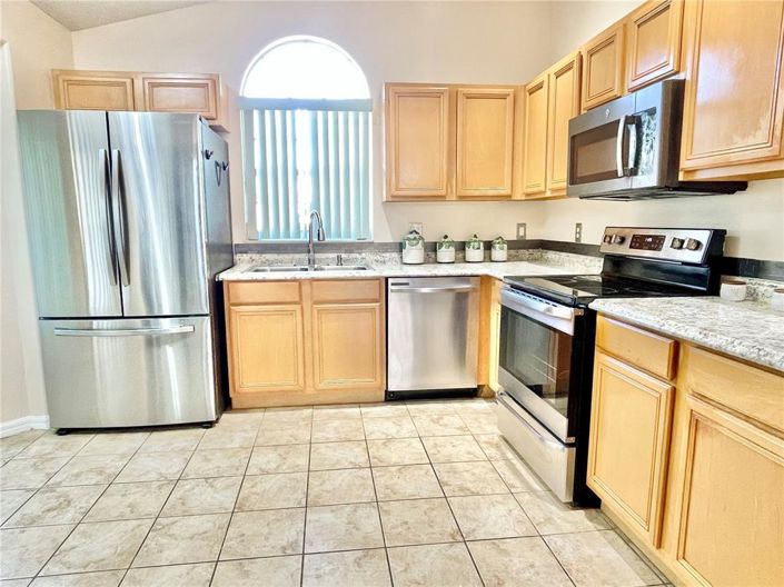 Image No.8-Propriété de 4 chambres à vendre à Kissimmee