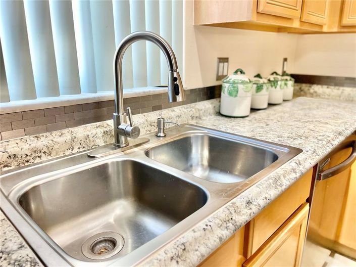 Image No.9-Propriété de 4 chambres à vendre à Kissimmee