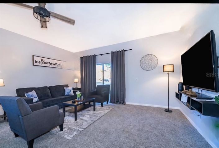 Image No.2-4 Bed Townhouse for sale