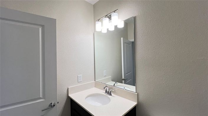 Image No.40-3 Bed Townhouse for sale