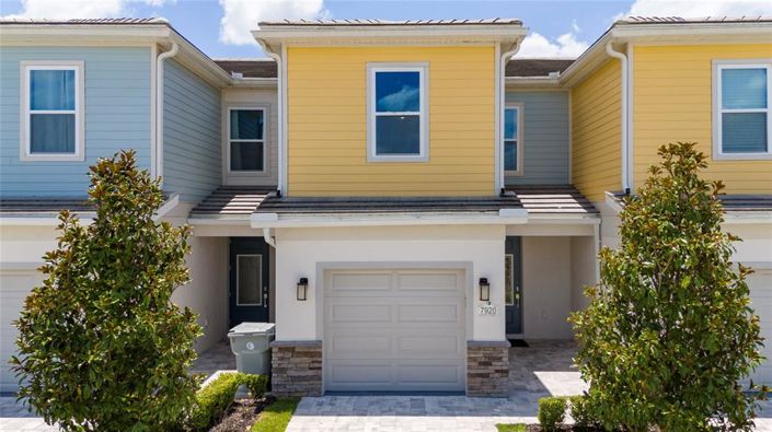Image No.1-3 Bed Townhouse for sale
